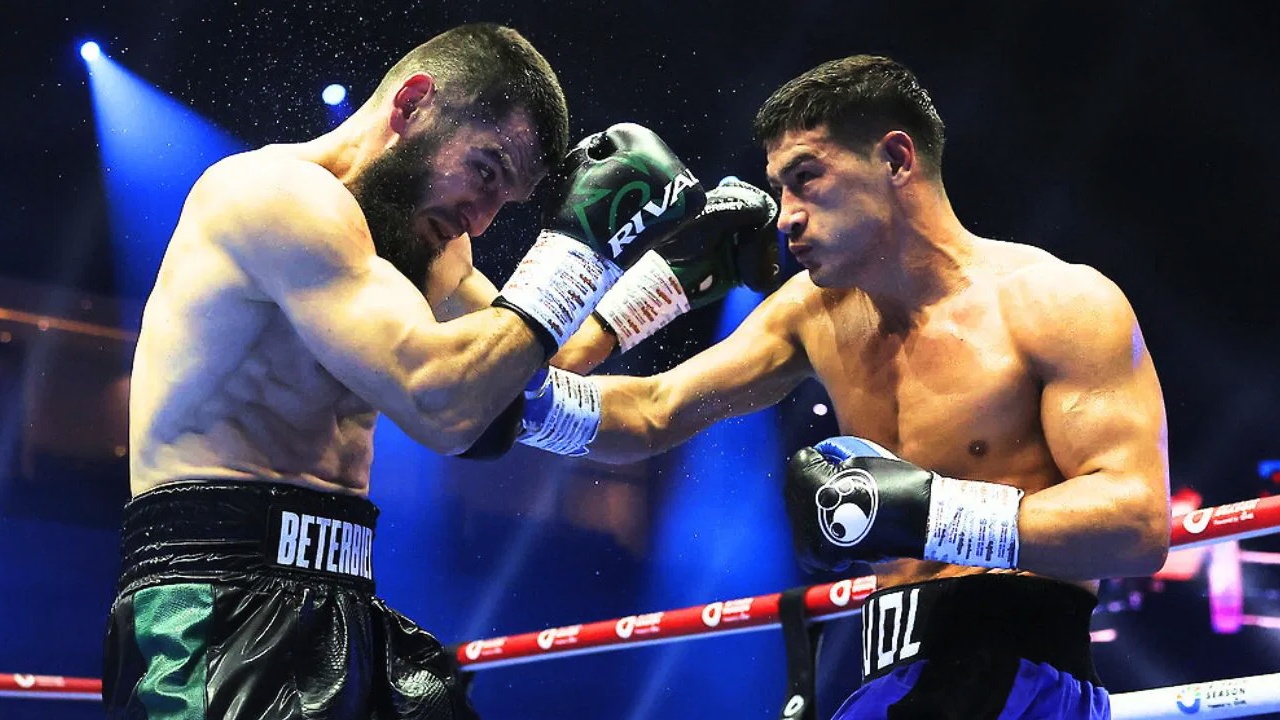 Artur Beterbiev vs Dmitry Bivol